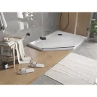 Mexen Flat Slim ötszögletű akril zuhanytálca 100 x 90 cm, jobbos, fehér, fekete szifonnal