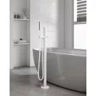 Arezzo Design Elegant szabadon álló kádtöltő csaptelep zuhanyszettel, matt fehér