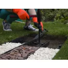 Hajlítható fekete műanyag ágyásszegély 80 cm – 4,5 cm magas, UV-álló PP gyepszegély