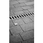 Vízelvezető folyóka Styron – horganyzott rács, 1 m