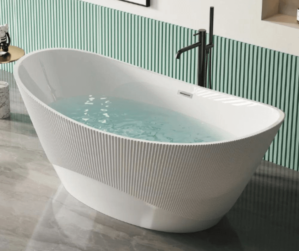Szabadon álló fürdőkád előnyei és hátrányai